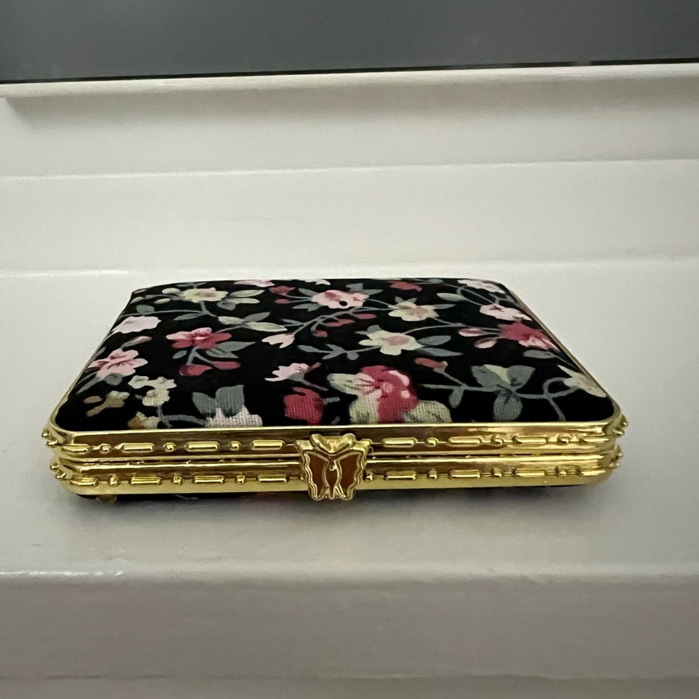 NEW Floral pocket compact mirror, OVAL, black - Picture 4 of 13